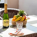 Amazing Seaviews In Vm237